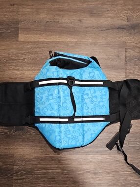 Blue Paw-Print Dog Life Jacket Vest